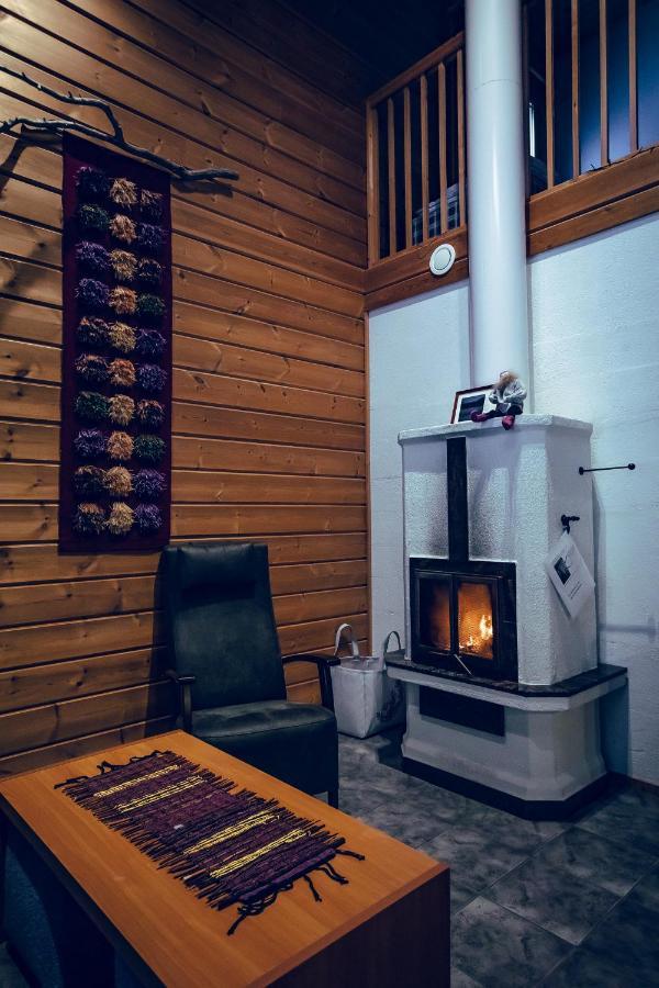 Ferienwohnung Saerkijaerven Majat Muonio Exterior foto