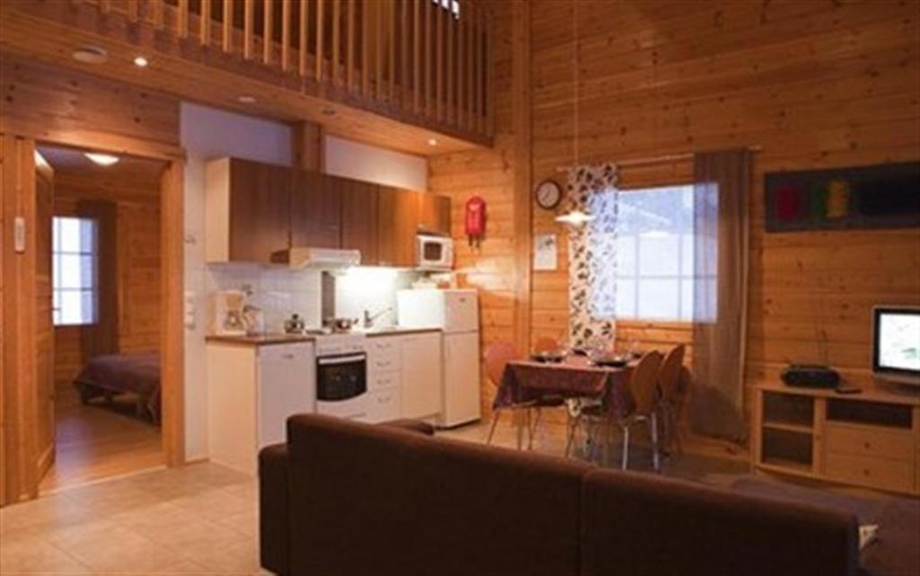 Ferienwohnung Saerkijaerven Majat Muonio Exterior foto