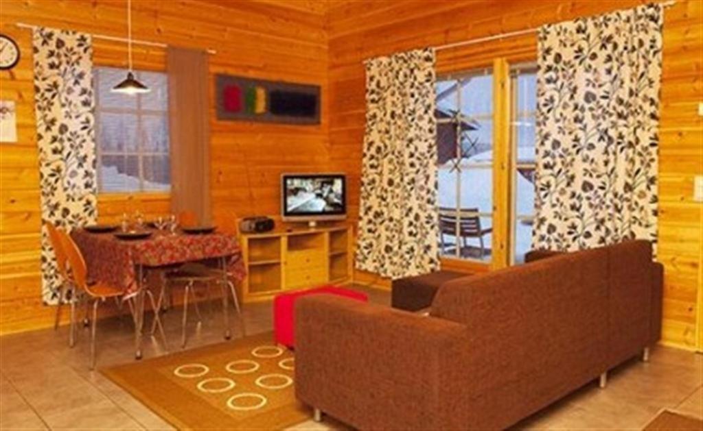 Ferienwohnung Saerkijaerven Majat Muonio Exterior foto