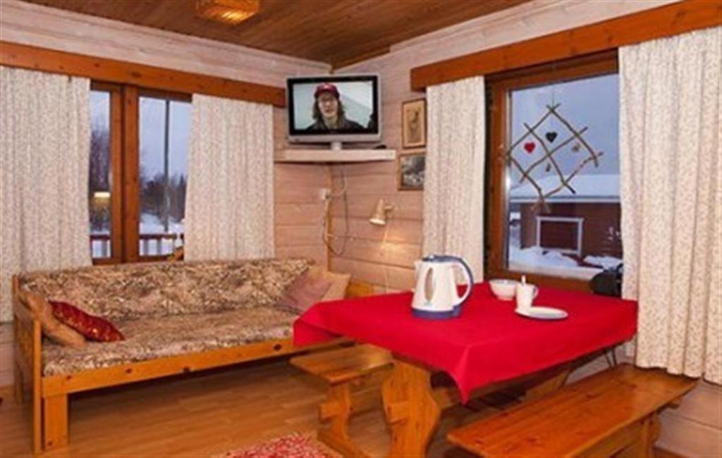 Ferienwohnung Saerkijaerven Majat Muonio Zimmer foto